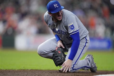 Royals first baseman Vinnie Pasquantino to miss six to eight .